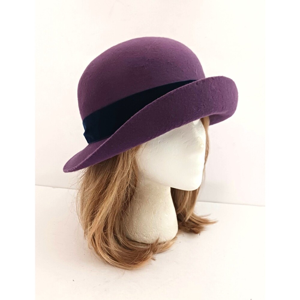 VTG Laura Ashley 100% Wool Cloche Hat Navy Velvet Hatband Made in Great Britain